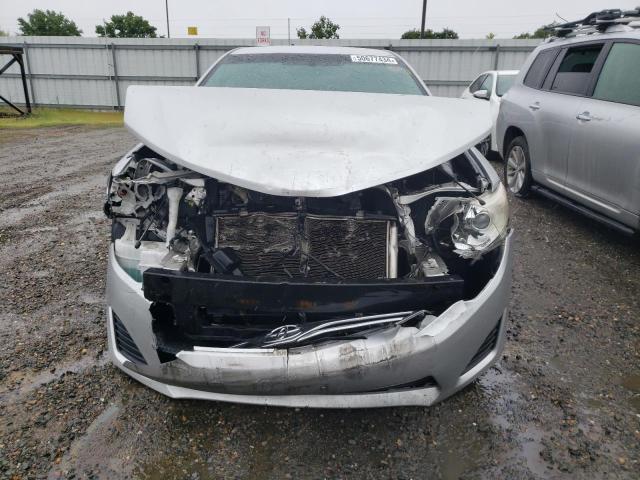 4T1BF1FK3CU088573 - 2012 TOYOTA CAMRY BASE SILVER photo 5