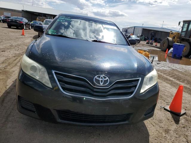 4T1BF3EK4BU722694 - 2011 TOYOTA CAMRY BASE BLACK photo 5