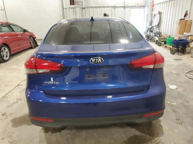 3KPFK4A72HE093596 - 2017 KIA FORTE LX BLUE photo 6