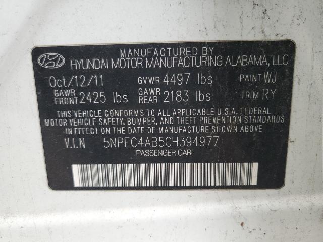 5NPEC4AB5CH394977 - 2012 HYUNDAI SONATA SE WHITE photo 12