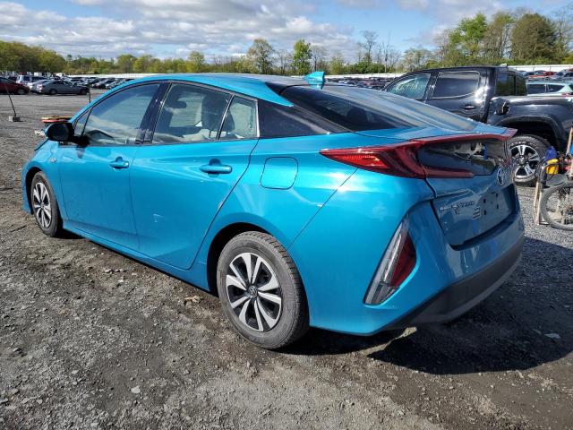 JTDKARFP1J3094632 - 2018 TOYOTA PRIUS PRIM BLUE photo 2