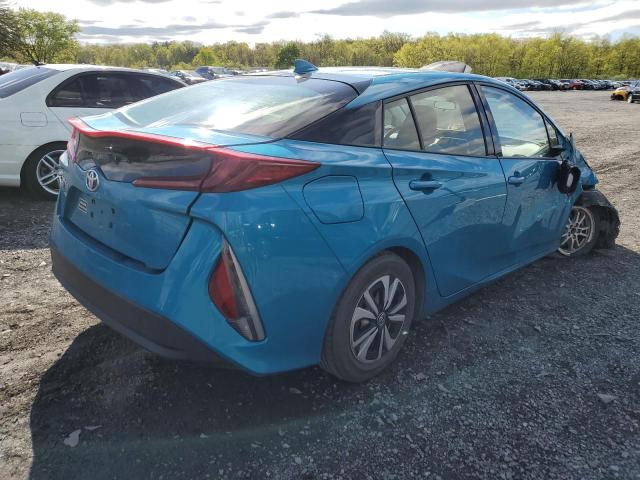 JTDKARFP1J3094632 - 2018 TOYOTA PRIUS PRIM BLUE photo 3