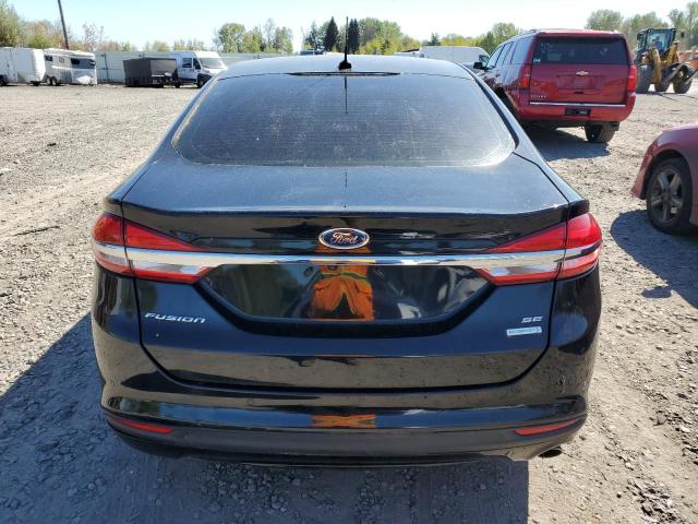 3FA6P0HD7HR139055 - 2017 FORD FUSION SE BLACK photo 6