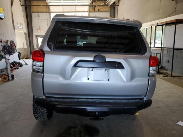 JTEBU5JR7D5130367 - 2013 TOYOTA 4RUNNER SR5 SILVER photo 6