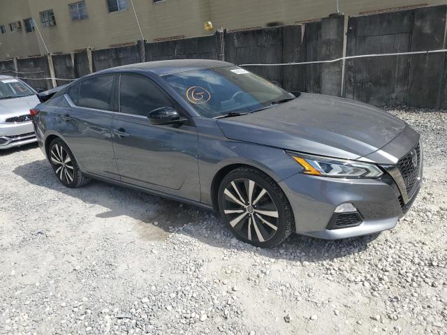 1N4BL4CV2KC194374 - 2019 NISSAN ALTIMA SR GRAY photo 4