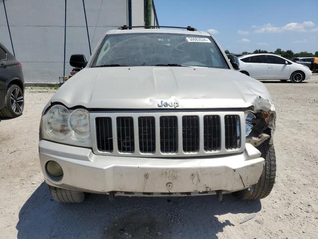 1J8HR48P97C579637 - 2007 JEEP GRAND CHER LAREDO TAN photo 5