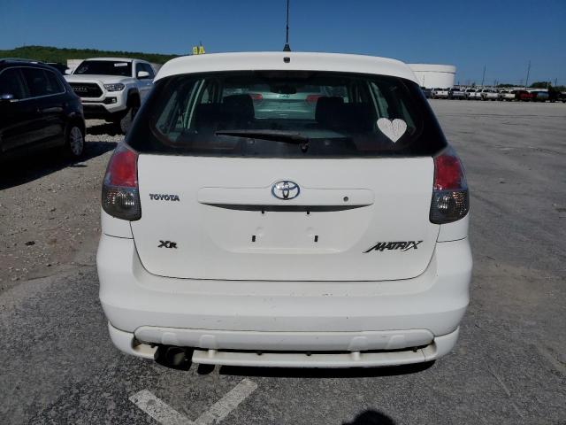 2T1KR32E87C671344 - 2007 TOYOTA MATRIX SW XR WHITE photo 6