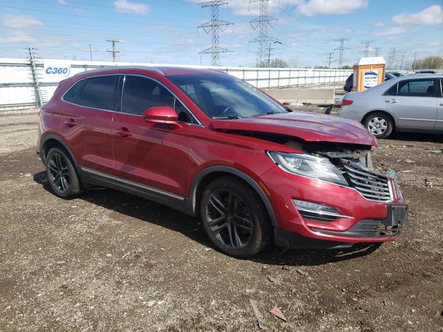 5LMCJ3D9XHUL04664 - 2017 LINCOLN MKC RESERVE RED photo 4