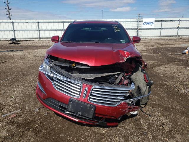 5LMCJ3D9XHUL04664 - 2017 LINCOLN MKC RESERVE RED photo 5
