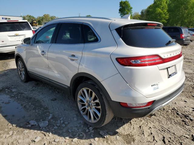 5LMCJ3C93HUL21632 - 2017 LINCOLN MKC RESERVE WHITE photo 2