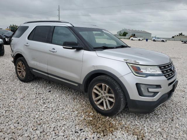 1FM5K7DH9GGC57762 - 2016 FORD EXPLORER XLT SILVER photo 4