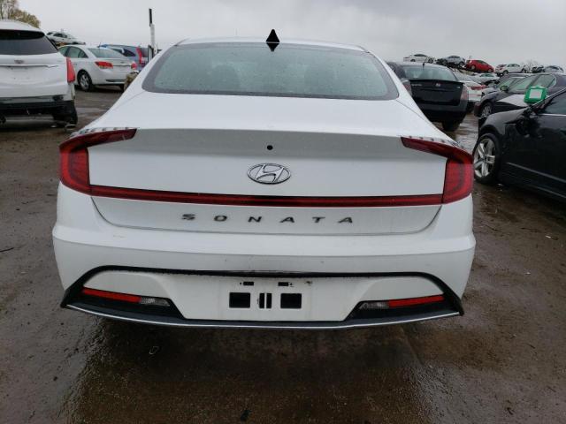 5NPEG4JA0MH112404 - 2021 HYUNDAI SONATA SE WHITE photo 6