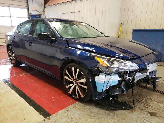 1N4BL4CV9NN381605 - 2022 NISSAN ALTIMA SR BLUE photo 4