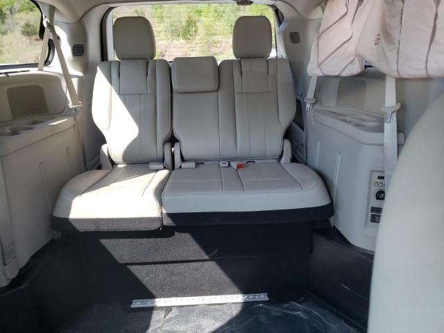 2C4RC1CG5DR796592 - 2013 CHRYSLER TOWN & COU TOURING L GRAY photo 10