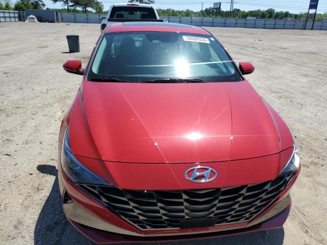 KMHLN4AG2NU338030 - 2022 HYUNDAI ELANTRA SEL RED photo 5