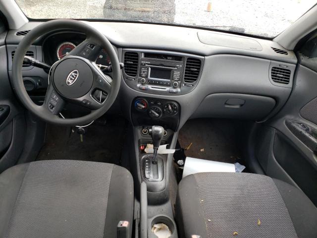 KNADH4A3XB6913243 - 2011 KIA RIO BASE WHITE photo 8