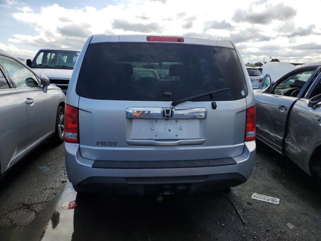 5FNYF3H22EB020137 - 2014 HONDA PILOT LX SILVER photo 6