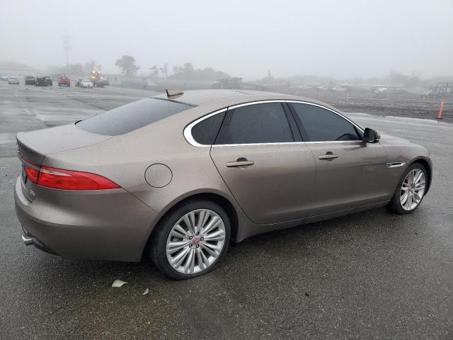 SAJBK4BVXGCY19272 - 2016 JAGUAR XF PRESTIGE TAN photo 3