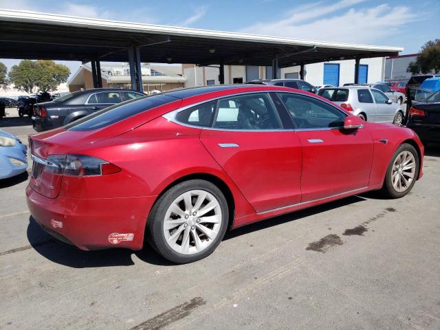5YJSA1E15HF198732 - 2017 TESLA MODEL S RED photo 3