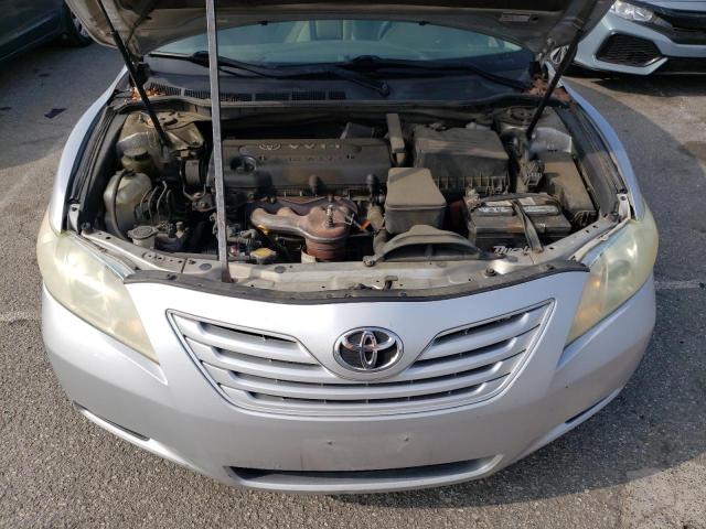 4T4BE46KX8R036164 - 2008 TOYOTA CAMRY CE SILVER photo 11