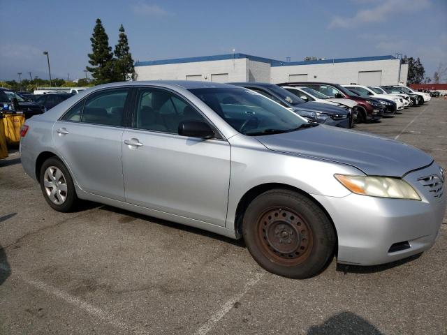 4T4BE46KX8R036164 - 2008 TOYOTA CAMRY CE SILVER photo 4