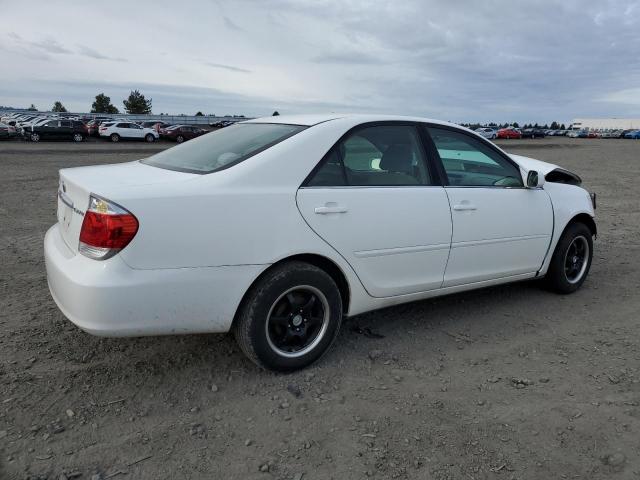 4T1BE32K45U603622 - 2005 TOYOTA CAMRY LE WHITE photo 3