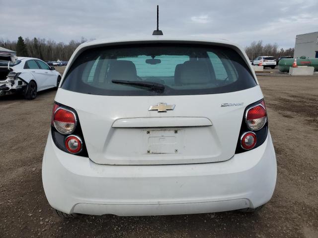 1G1JA6SH3F4182469 - 2015 CHEVROLET SONIC LS WHITE photo 6