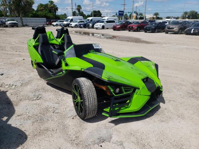 57XAAPFA7K8132808 - 2019 POLARIS SLINGSHOT SL GREEN photo 1