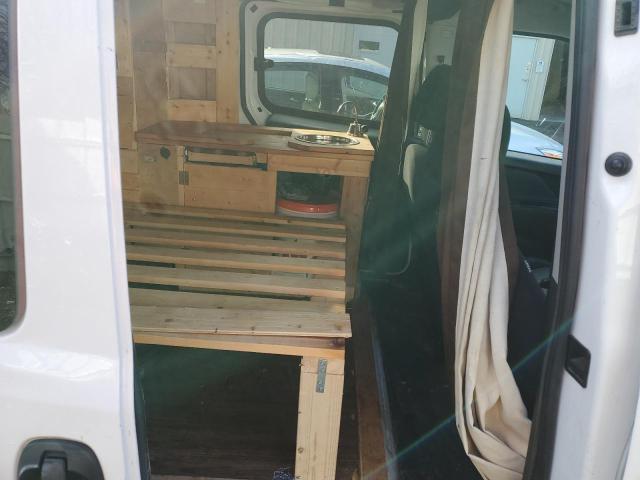 ZFBERFBT8F6A83176 - 2015 RAM PROMASTER SLT Blanc photo 11