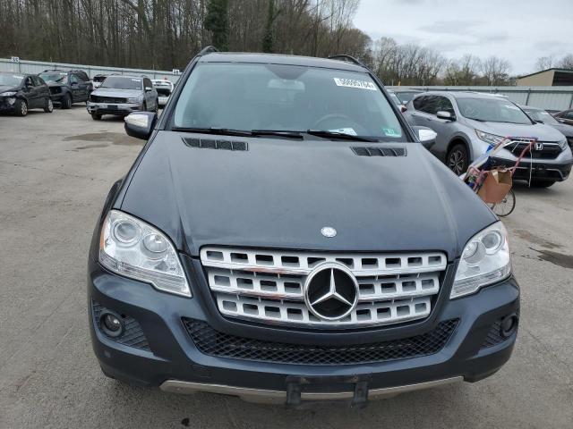 4JGBB8GBXAA535952 - 2010 MERCEDES-BENZ ML 350 4MATIC CHARCOAL photo 5