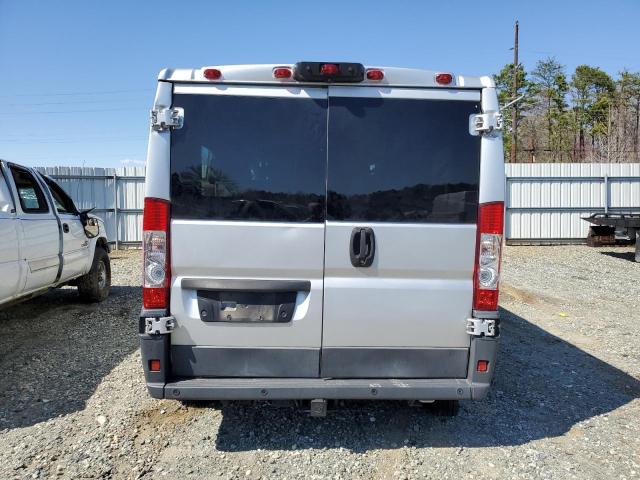 3C6TRVAG1JE147424 - 2018 RAM PROMASTER 1500 STANDARD Серебристый фото 6