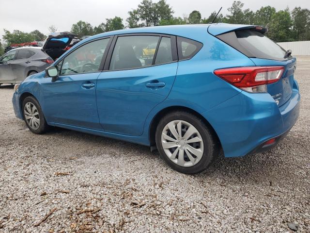 4S3GTAA60J1718867 - 2018 SUBARU IMPREZA BLUE photo 2