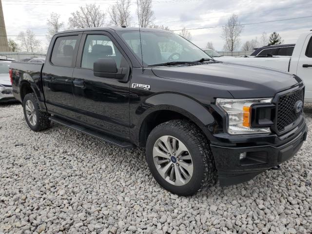 1FTEW1E53JFA93027 - 2018 FORD F150 SUPERCREW BLACK photo 4