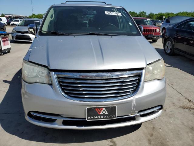 2C4RC1CG9CR170977 - 2012 CHRYSLER TOWN & COU TOURING L SILVER photo 5