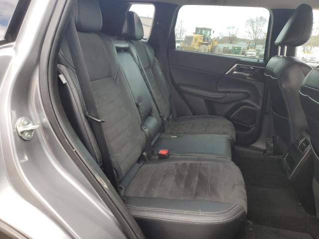 JA4J4UA8XPZ044964 - 2023 MITSUBISHI OUTLANDER SE SILVER photo 11