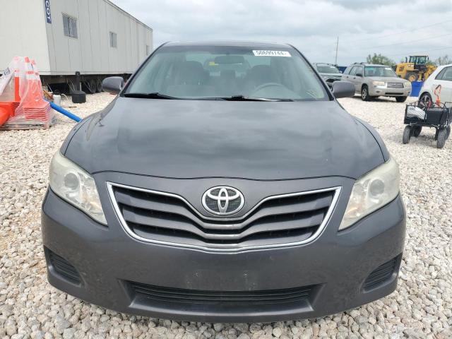 4T4BF3EK7AR025430 - 2010 TOYOTA CAMRY BASE GRAY photo 5