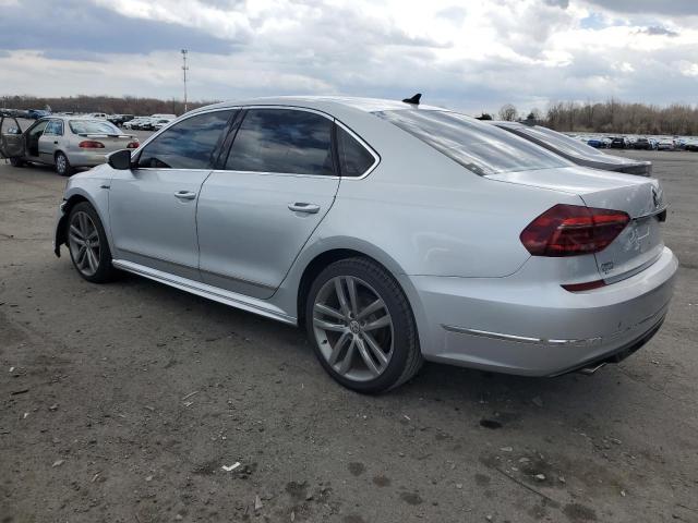 1VWDT7A32HC057253 - 2017 VOLKSWAGEN PASSAT R-LINE Silber Foto 2