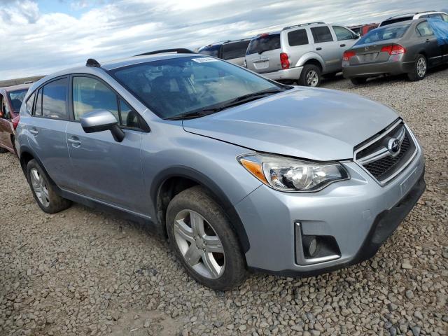 JF2GPADC0G8207652 - 2016 SUBARU CROSSTREK PREMIUM SILVER photo 4