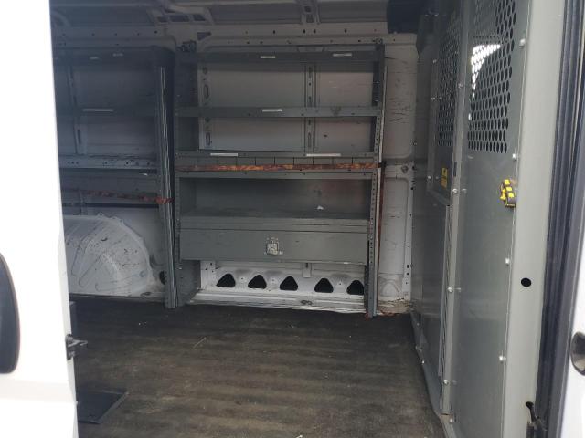 3C6TRVAG8JE148456 - 2018 RAM PROMASTER 1500 STANDARD WHITE photo 11