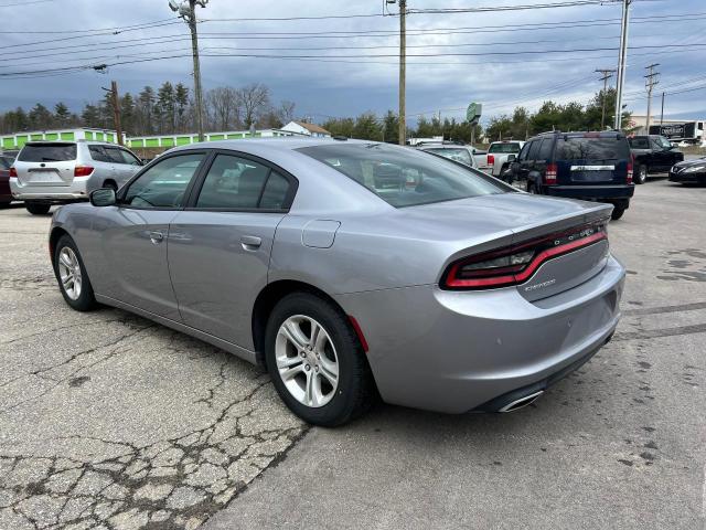 2C3CDXBG5JH151003 - 2018 DODGE CHARGER SXT SILVER photo 3