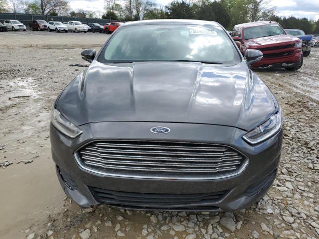 1FA6P0H78G5113673 - 2016 FORD FUSION SE GRAY photo 5