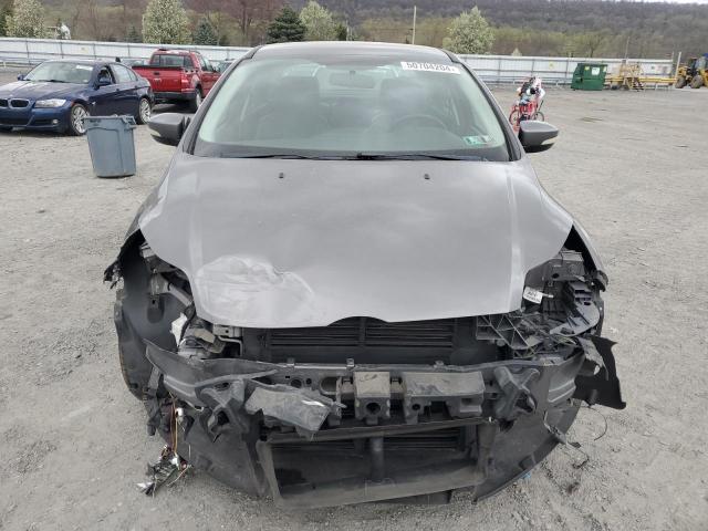 1FADP3F25DL378543 - 2013 FORD FOCUS SE CHARCOAL photo 5