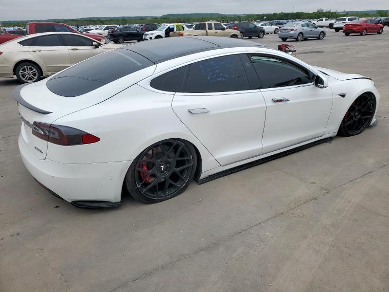 5YJSA1E43HF205512 - 2017 TESLA MODEL S WHITE photo 4
