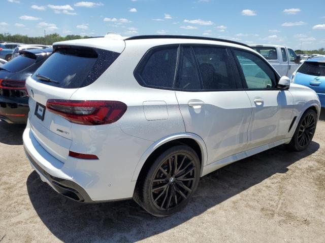 5UXCR4C08M9F15837 - 2021 BMW X5 SDRIVE 40I WHITE photo 3