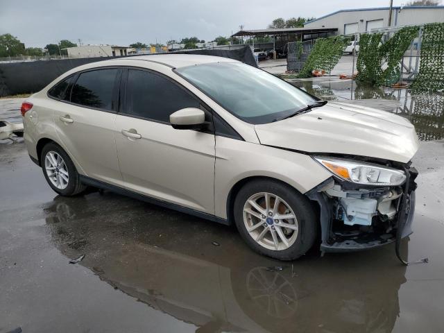 1FADP3F2XJL202065 - 2018 FORD FOCUS SE GOLD photo 4