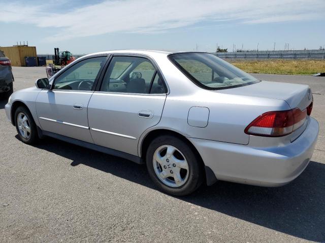 JHMCG56742C026241 - 2002 HONDA ACCORD SE SILVER photo 2