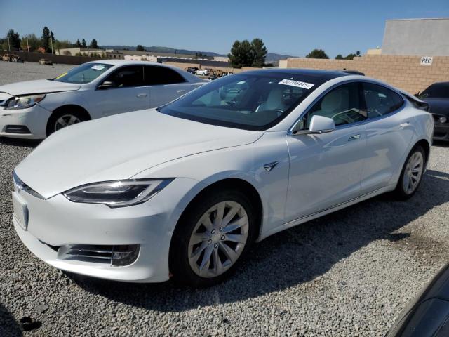 5YJSA1E21JF276826 - 2018 TESLA MODEL S WHITE photo 1