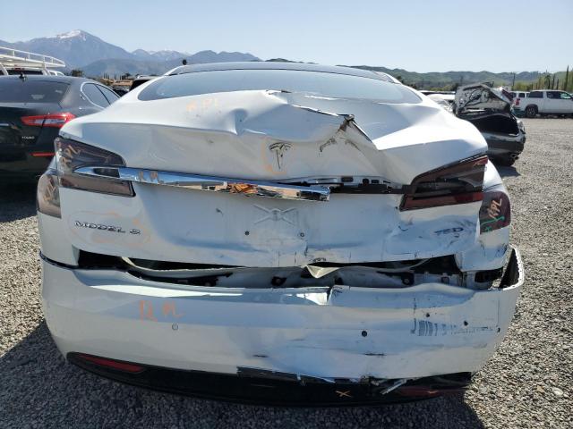 5YJSA1E21JF276826 - 2018 TESLA MODEL S WHITE photo 6
