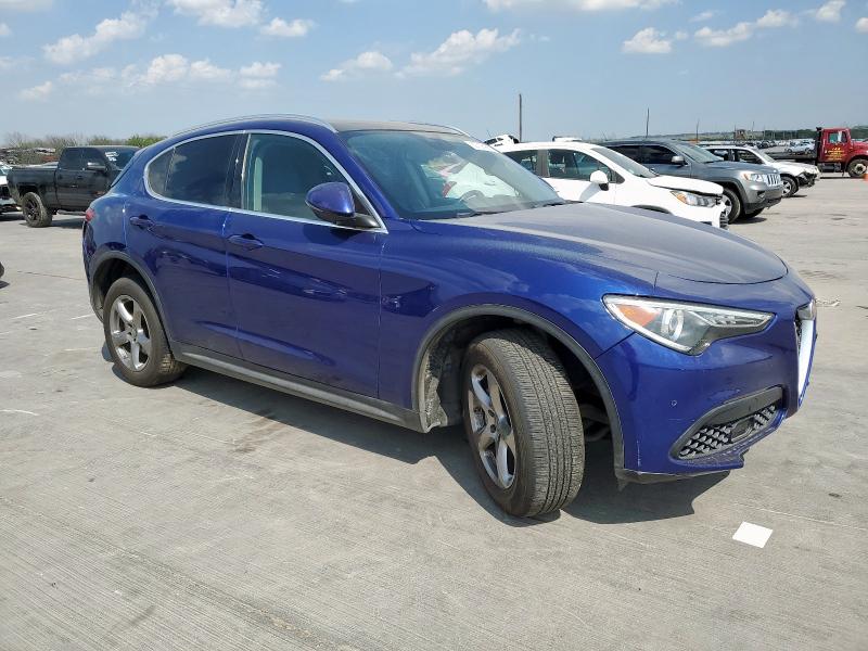 ZASPAKAN7M7D11186 - 2021 ALFA ROMEO STELVIO SPORT Blau Foto 4