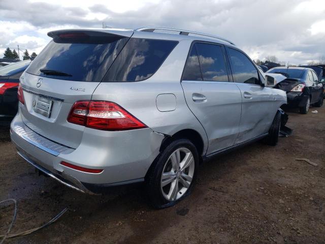 4JGDA5HB0FA477088 - 2015 MERCEDES-BENZ ML 350 4MATIC SILVER photo 3